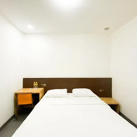 Duo Rooms Legian Kuta By Lensa Hospitality