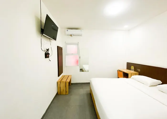 Duo Kuta By Lensa Hospitality 酒店 2*