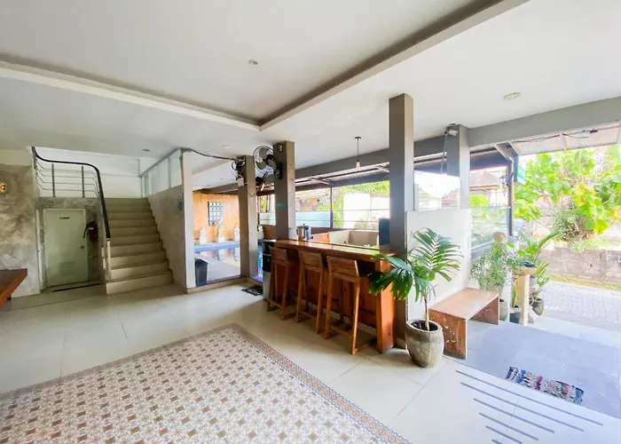 酒店 Duo Kuta By Lensa Hospitality 勒吉安