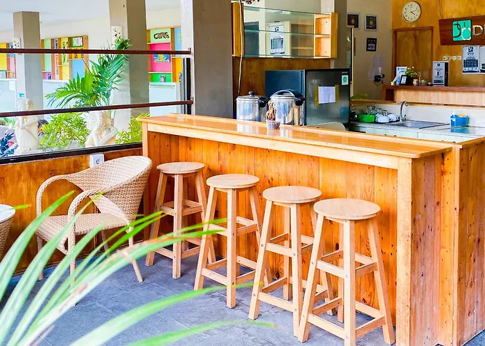 酒店 Duo Kuta By Lensa Hospitality 勒吉安